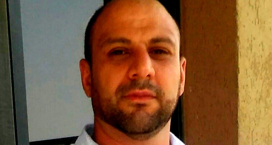   سَفَرٌ بلا جَوازِ أَمَل 