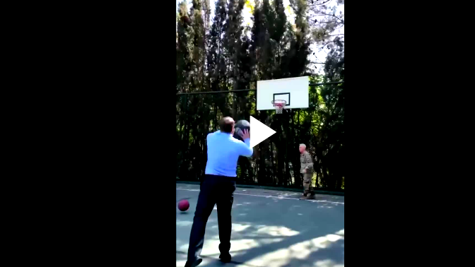 الشرع يصل واشنطن.. أول زيارة لرئيس سوري منذ 1946