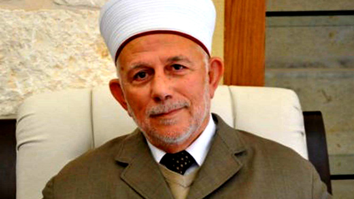 سماحة الشيخ المقدسي ”عبد العظيم سلهب” رئيس مجلس الاوقاف الإسلامية في ذمة الله 