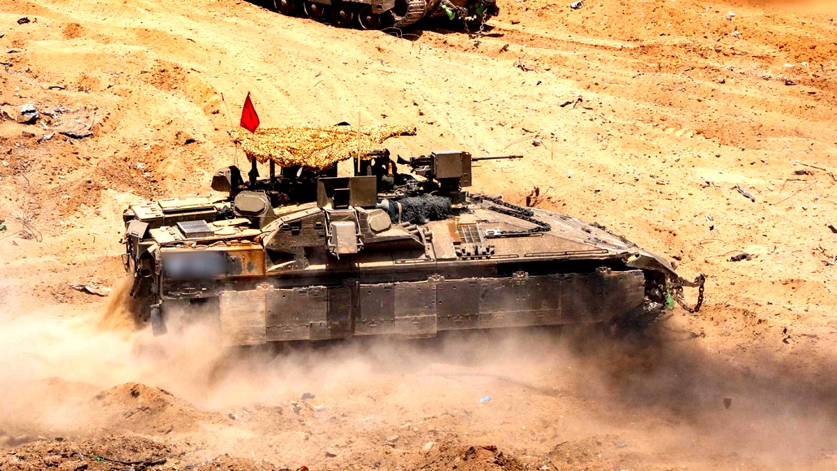 جدار برلين الجديد: الولايات المتحدة تبدأ بتنفيذ خطة لإعادة بناء غزة وتثير جدلًا حول مستقبل القطاع