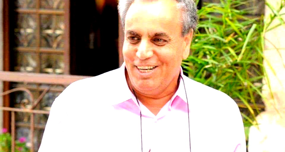 معًا ننجح: قوة الفريق وروح الجماعة 