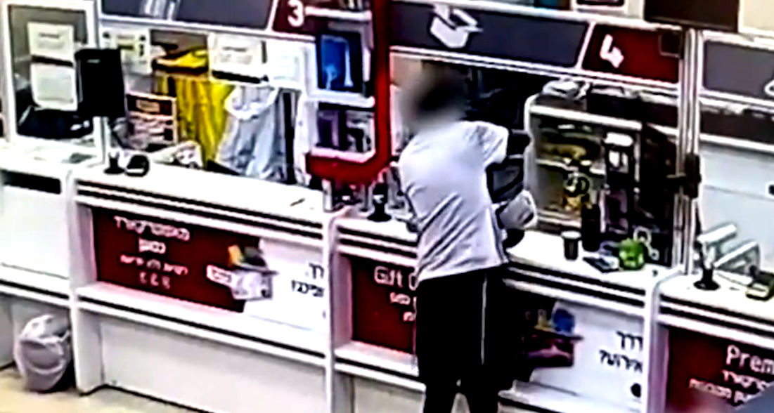 لائحة اتهام ضد رجل ارتكب سطوًا في فرع بريد ببني براك وألحق أضرارًا في بنك برمات غان