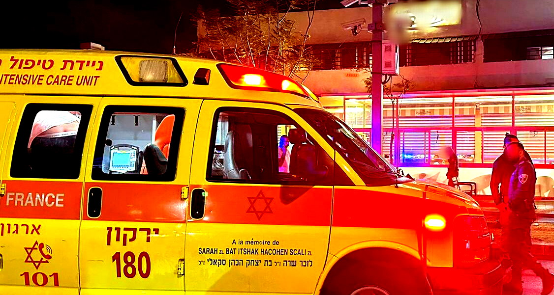 إصابة راكب دراجة كهربائية بجراح متوسطة إثر حادث طرق في الطيبة 