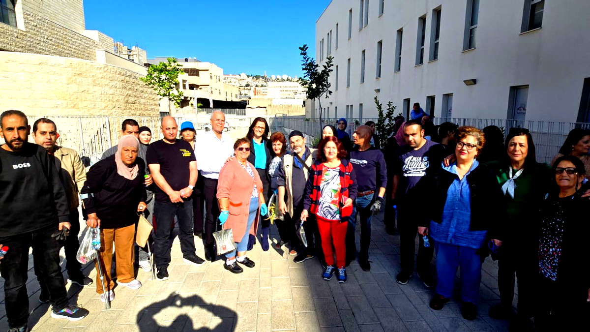 بلدية الناصرة تغرس الأمل يوم تطوعي لتجميل مدخل البلدية تخليدًا لذكرى المرحوم رمزي نصار