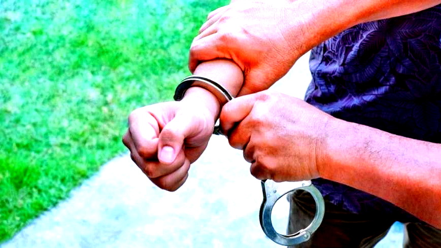 اتهام 7 أشخاص من شفاعمرو ويركا وحضر في سوريا بتهريب أسلحة إلى البلاد