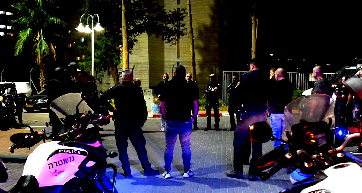 الشرطة ووزارة البيئة تنفذان حملة واسعة ضد المركبات المزعجة في القدس