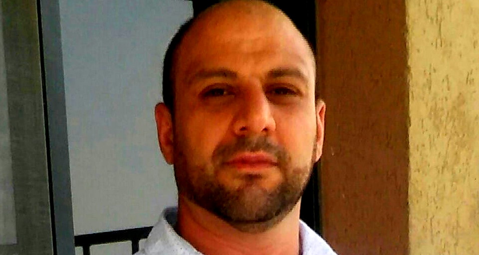 ​صباحُ الحبِّ، أيّها الأملُ السائرُ في دمي.