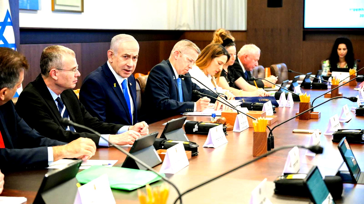 نتنياهو: "حماس تنتهك وقف إطلاق النار - ونحن نتحرك بمعزل عن أي جهة".