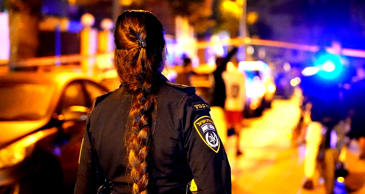 بئر السبع: اصابة شابة بجراح خطيرة اثر تعرضها للطعن