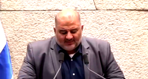 عقب قيادة حملة لنزع الشرعية عن العربيّة الموّحدة- النائب منصور عبّاس: نتنياهو يواصل الإضرار بالديمقراطية الإسرائيلية من أجل مصلحته الشخصية