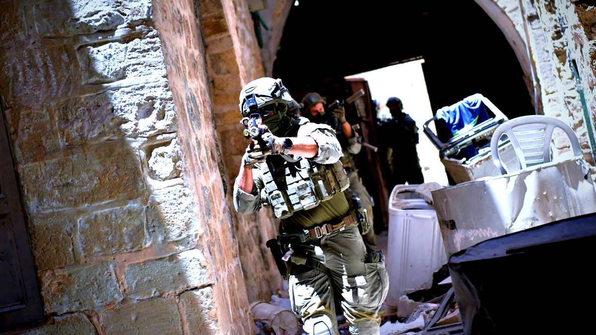 مصادر فلسطينية: اشتباكات مع قوات الجيش الإسرائيلي في نابلس