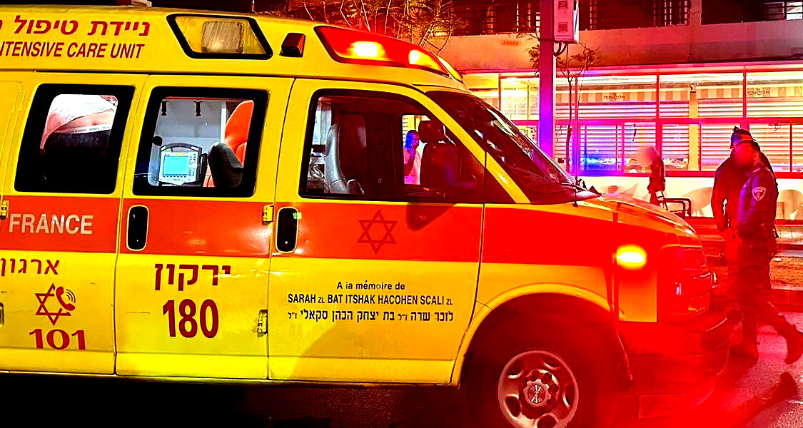 الجريمة مستمرة- الطيرة: إصابة شاب بجراح خطيرة إثر تعرضه لحادثة عنف