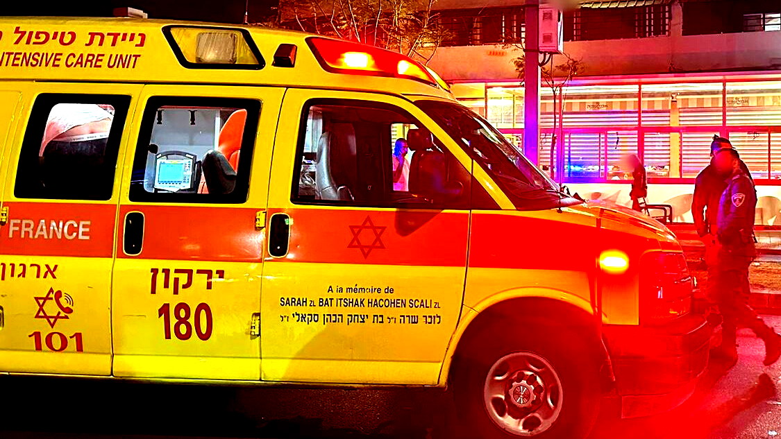 الجريمة مستمرة- الطيرة: إصابة شاب بجراح خطيرة إثر تعرضه لحادثة عنف