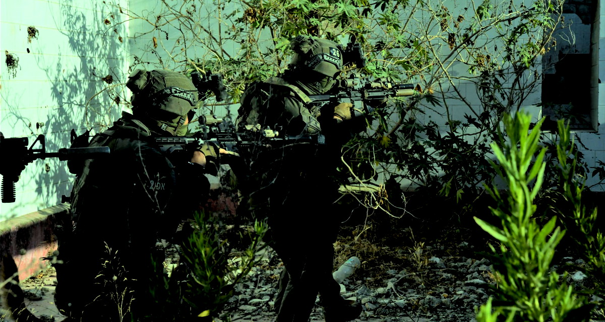 الشرطة في بيانٍ لها: اغتيال فلسطينيّ نفذ عملية دهس أسفرت عن مقتل رقيبَيْن بالجيش الإسرائيليّ قبل حَوالَيْ عام ونصف في نابلس