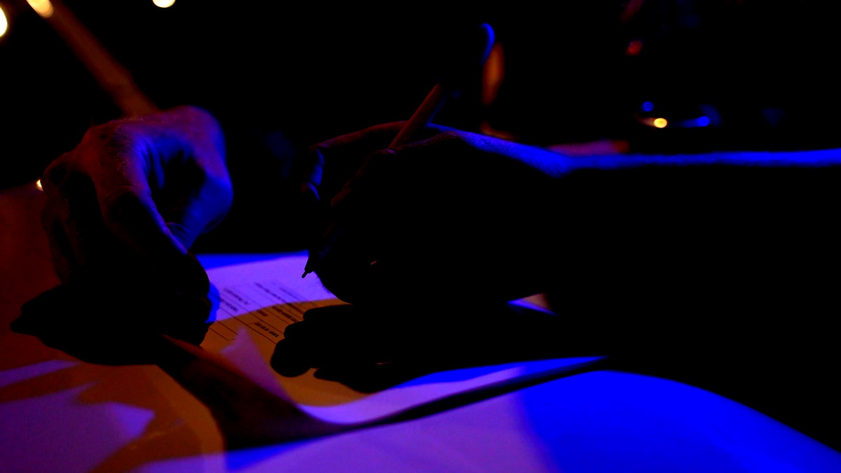 شابة من كفر قاسم متهمة بالتحريض على الإرهاب: "نشرت منشورًا بقلب أخضر".