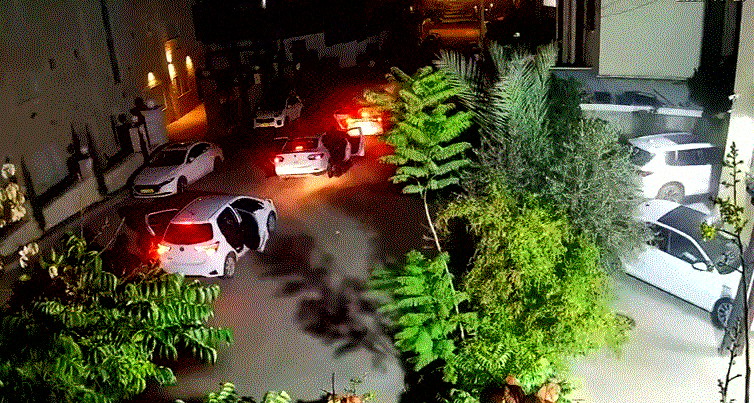 كفرمندا: إطلاق نار وإلقاء قنبلة نحو منزل عضو المجلس المحلي أحمد يوسف قدح