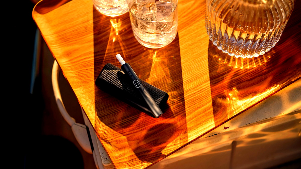 التكنولوجيا المبتكرة لـ IQOS ILUMA i تصل إلى البلاد