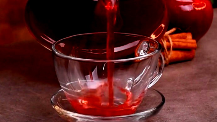 ابتعد عن التقليدي: مشروبات دافئة تمنح جسمك الطاقة والفوائد الطبيعية