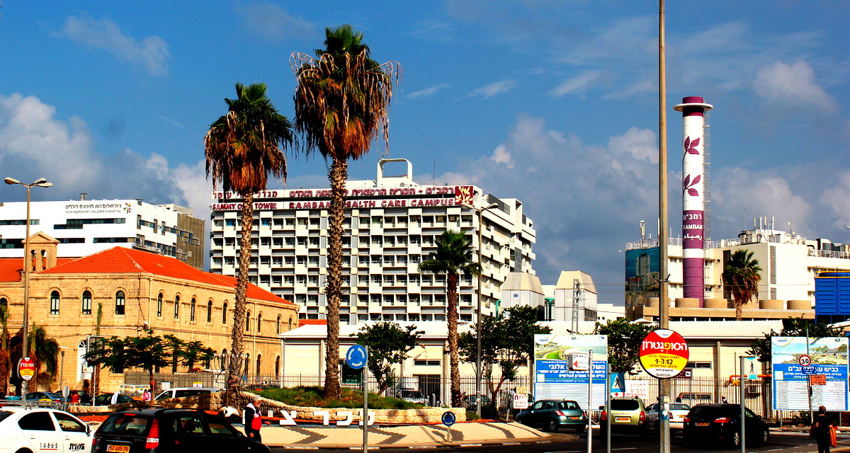 إصابة شابة بجراح متوسطة جراء تعرضها للدهس في بئر المكسور