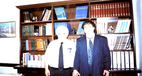 مُحَامي الشَّعب 