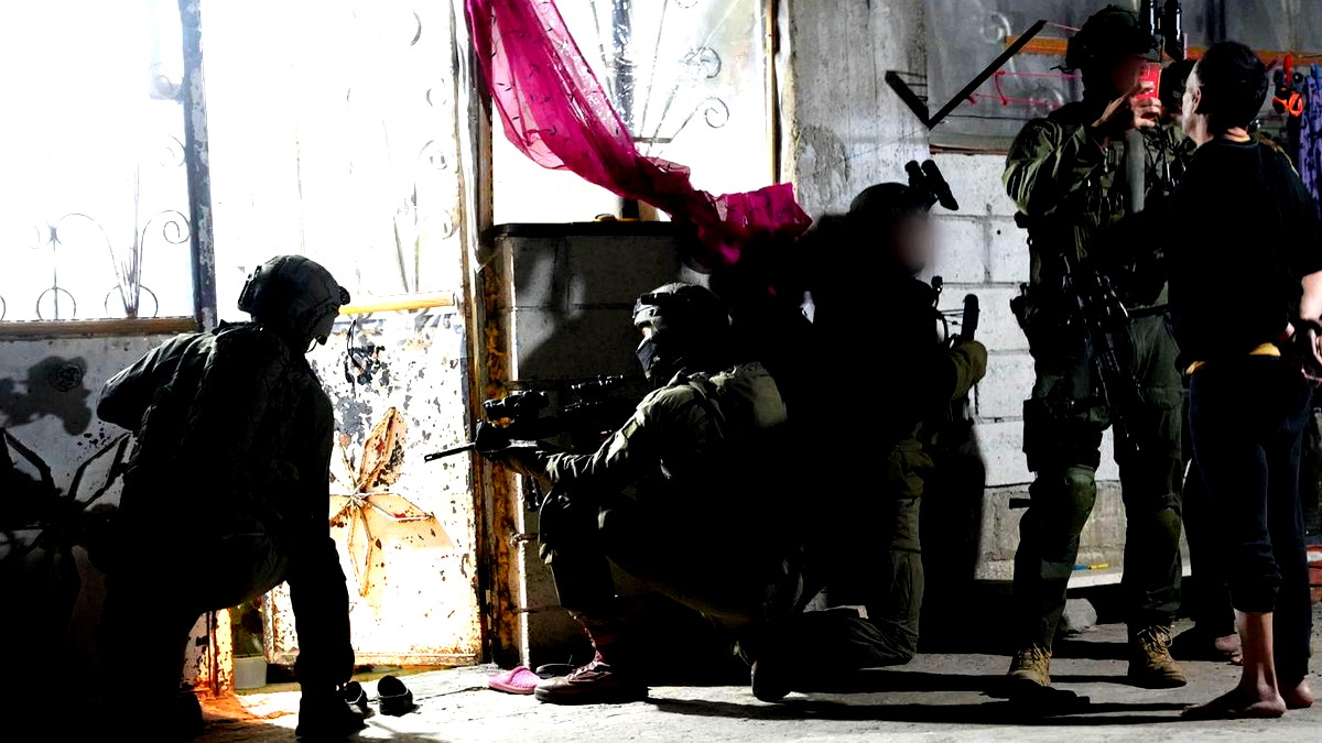 وسائل إعلام إسرائيلية: عناصر مرتبطون بمخابرات النظام السوري يقفون وراء الهجمات في سوريا