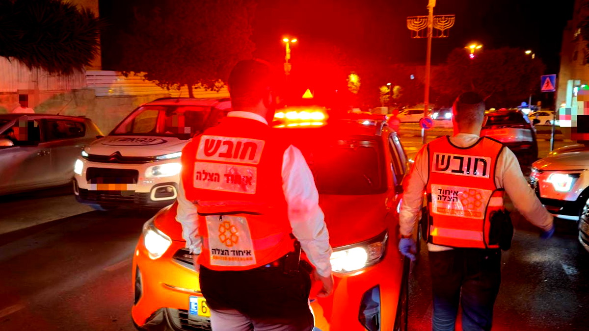 القدس: إصابة شابين بجروح خطيرة إثر إطلاق نار