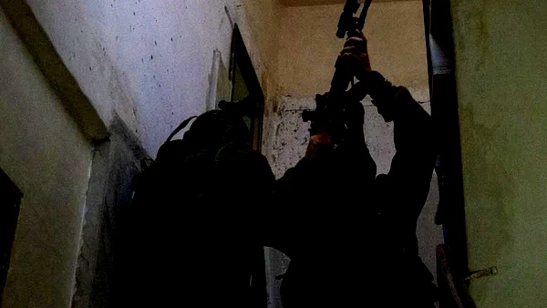 الجيش الاسرائيلي يزعم اعتقال خلية في برطعة خططت لتنفيذ عملية