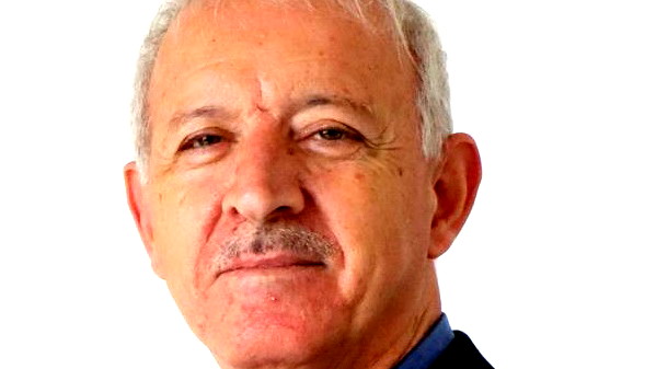 نتنياهو يطلب العفو ليعزز حكمه وخدمةً لأولويات ترامب