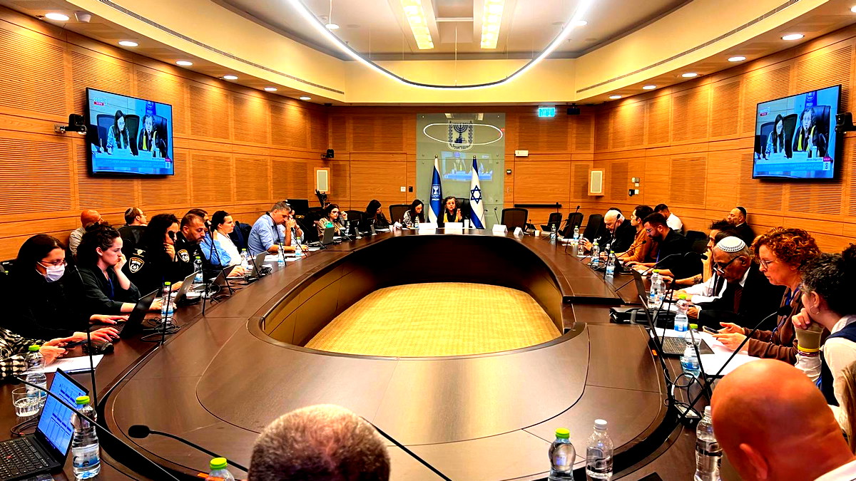 جلسة في لجنة العمل والرفاه في ظل التصعيد في عدد ضحايا حوادث العمل  توما-سليمان: الحكومة تطبّع مع القتل في ورشات العمل وتمتنع عن حماية العمّال