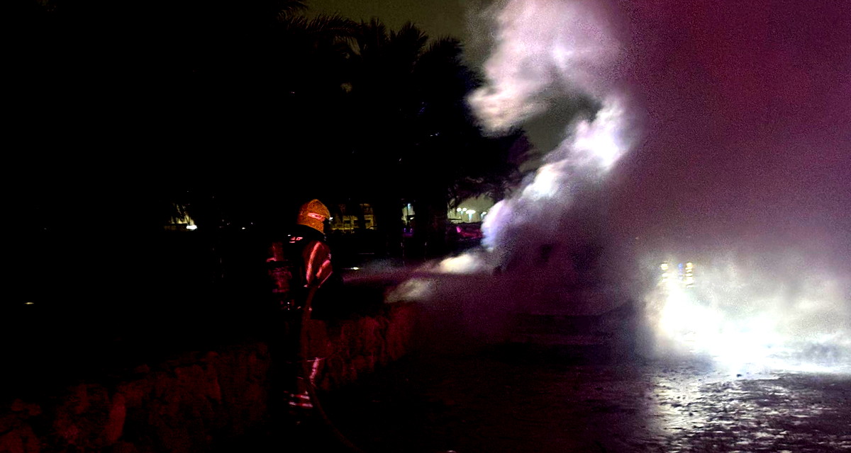 كونوا حذرين- نشوب حريق بمركبة كهربائيّة اللّيلة الماضية في جسر الزرقاء... لم تُسجل إصابات