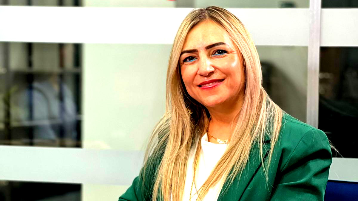 arabTV| برنامج "قصة نجاح" يستضيف مديرة مدرسة القسطل د. سيرين مجلي كنانة: نحاول أنّ تكون المدرسة المكان الآمن والمتزّن لجميع طلّبتها