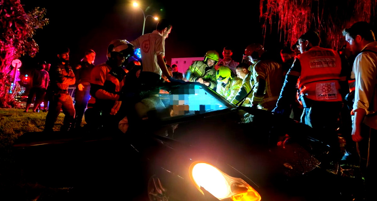 إصابة سائق بجروح خطيرة إثر اصطدام سيارته بشجرة بيافا 