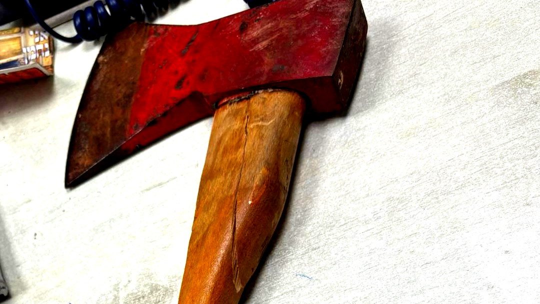 اشدود: اعتقال شاب بعد مطاردة الناس بفأس