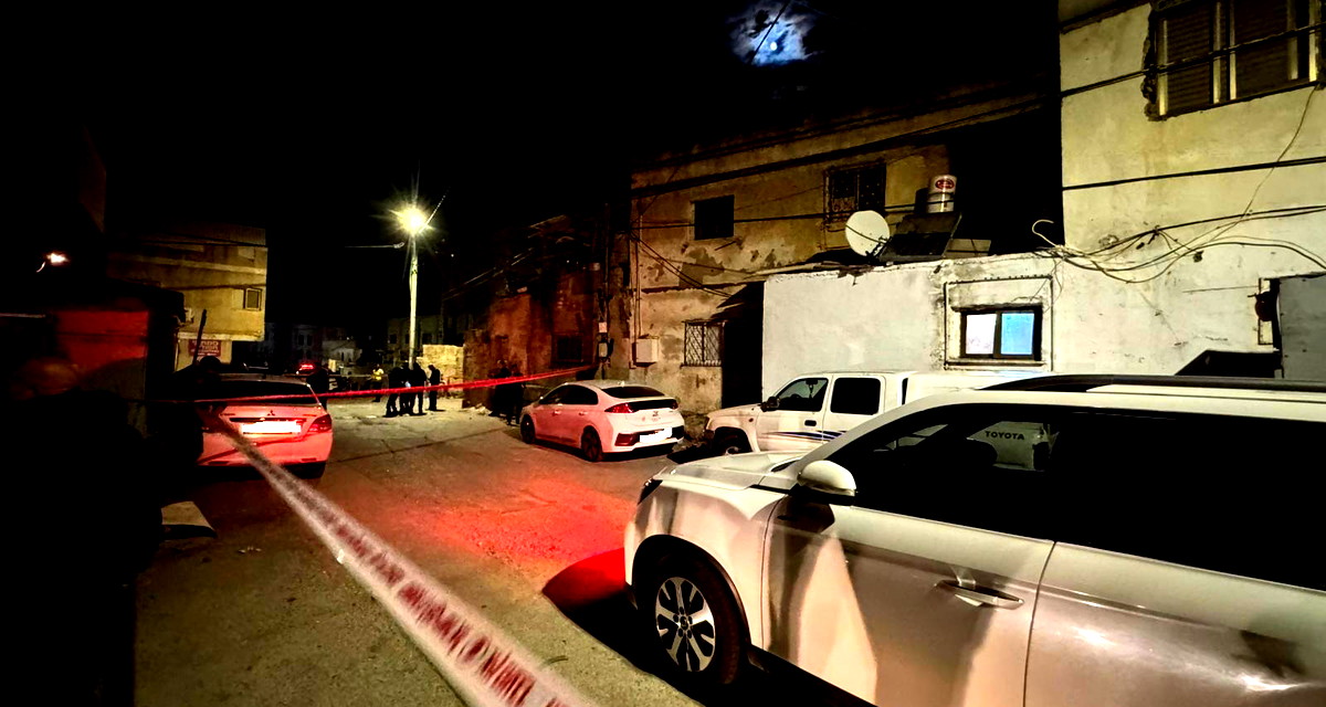 جسر الزرقاء: إصابة رجل بجراح خطيرة إثر تعرضه لإطلاق نار 