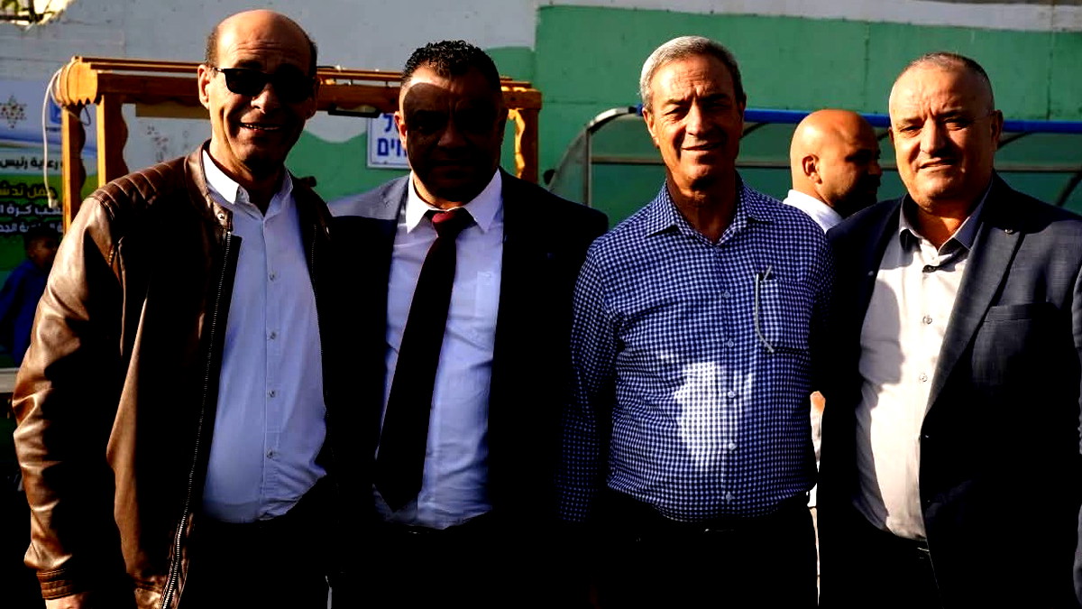 حفل تاريخي لتدشين ملعب كرة القدم البلدي والقاعة الرياضية المتربة في عين ماهل