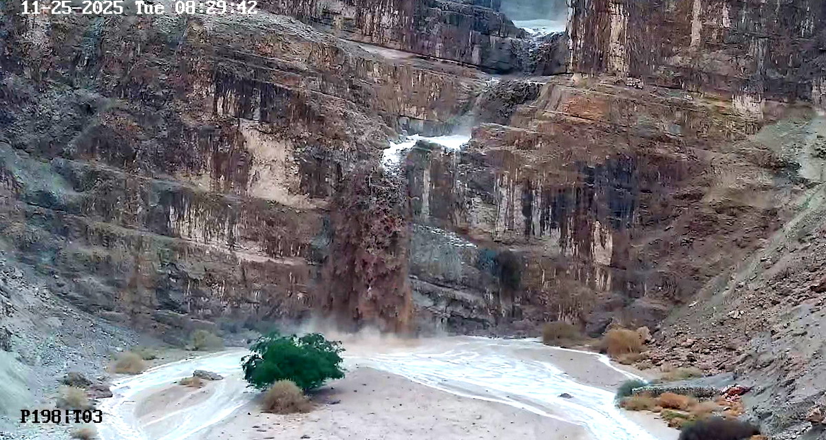 بسبب الأحوال الجوية.. الشرطة تقرر إغلاق طرق رئيسية في النقب 