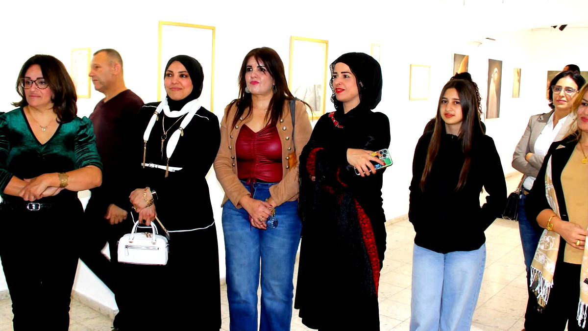 جاليري زركشي سخنين تستضيف معرض "تسامي واطياف أخرى" للفنانتين، جورجيت سلوم، ومريانا سياغة