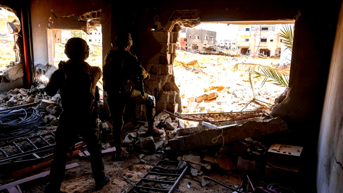 قيادي في حماس: استبعاد بلير خطوة صحيحة ومستعدون لهدنة طويلة إذا التزمت إسرائيل بوقف النار