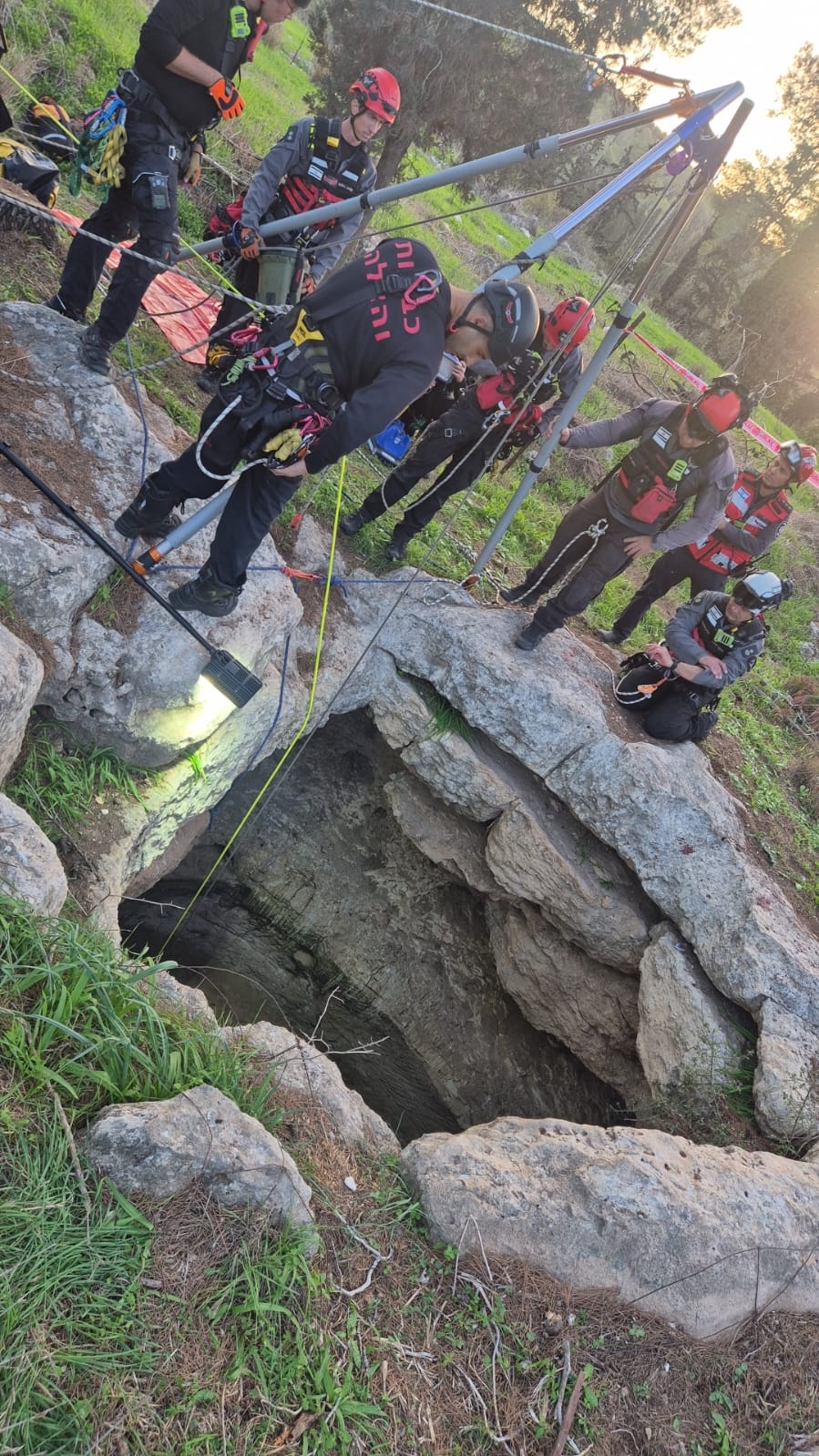 العثور على جثه داخل بئر بعمق 10 امتار في كفار زوهاريم قرب منطقة حرشية