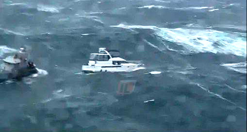 بعد يوم من البحث: استُعيد الاتصال باليخت الإسرائيلي الذي اختفى في البحر 