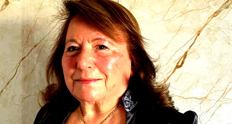 موشحات للمطر         أمطارَك عطِيِّه      بقلم:اسماء طنوس المكر 