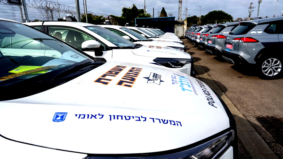 حملة ملتزمون بالحياة: 95 دورية جديدة لتعزيز السلامة المرورية وتقليل حوادث الطرق