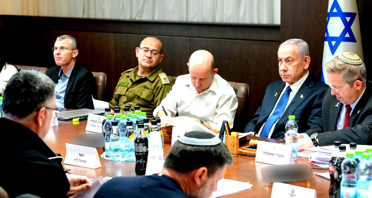 اجتماع عاجل للمجلس الوزاري المصغر للشؤون السياسية والأمنية في مكتب نتنياهو 