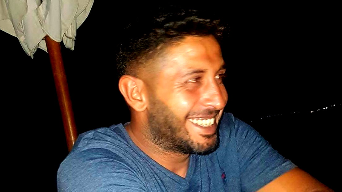 مصرع الشاب زيد ذيب أحمد شلبي من بلدة اكسال في انفجار سيارة