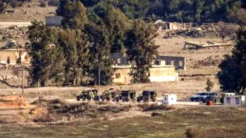 توغل ثماني آليات إسرائيلية باتجاه ريف القنيطرة: نصب حواجز وتفتيش منازل