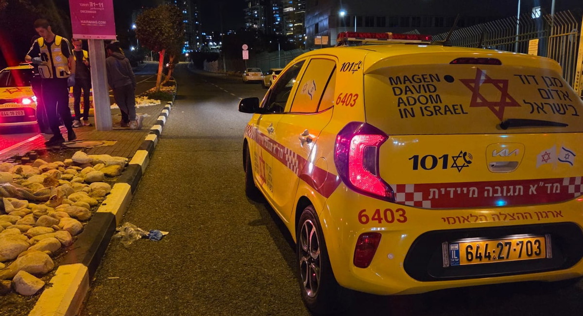 حيفا: إصابة امرأة بجروح خطيرة بحادث دهس