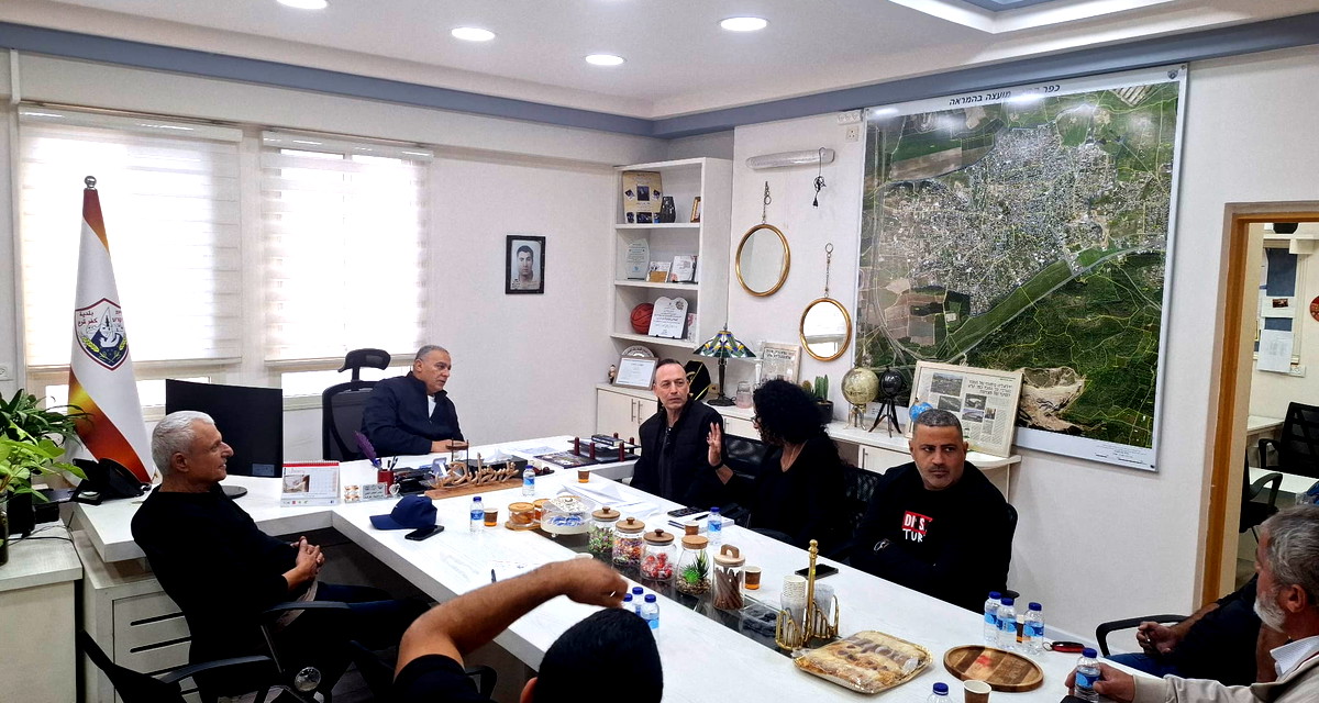  ضمن خطة شاملة لتطوير البنية التحتية- بلدية كفرقرع تطلق مشروع الألياف الضوئية في أحياء المدينة كافة 