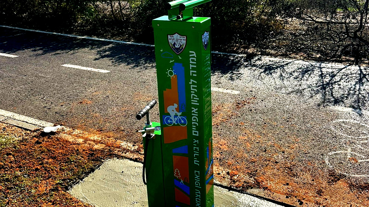 نحو حياة أكثر نشاطًا- تركيب محطات لتصليح الدّراجات في الحيز العام ببلدة كفركقرع