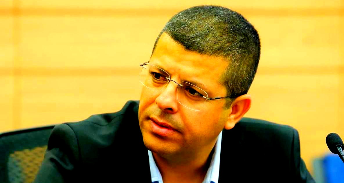 الكنيست تُقرّ تمهيديًا قانون للنائب وليد الهواشلة لإتاحة بيانات الحساب البنكي مجانًا لسبع سنوات 