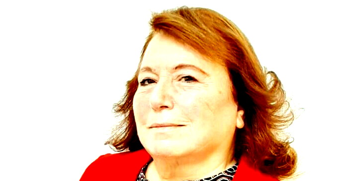 زجل لعيد الميلاد:الطِّفلُ ضَوَّى من المغارَه  